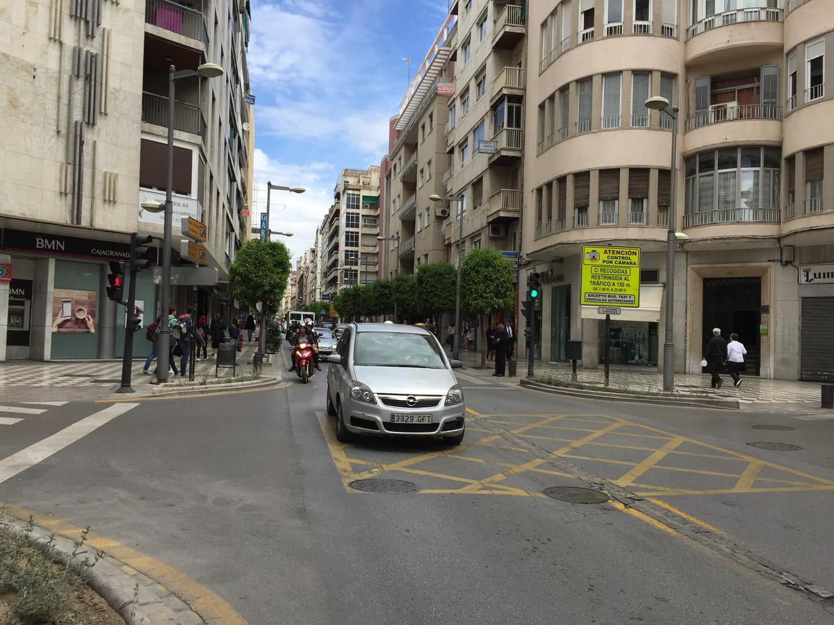 Piso En Calle Recogidas Granada Kültér fotó